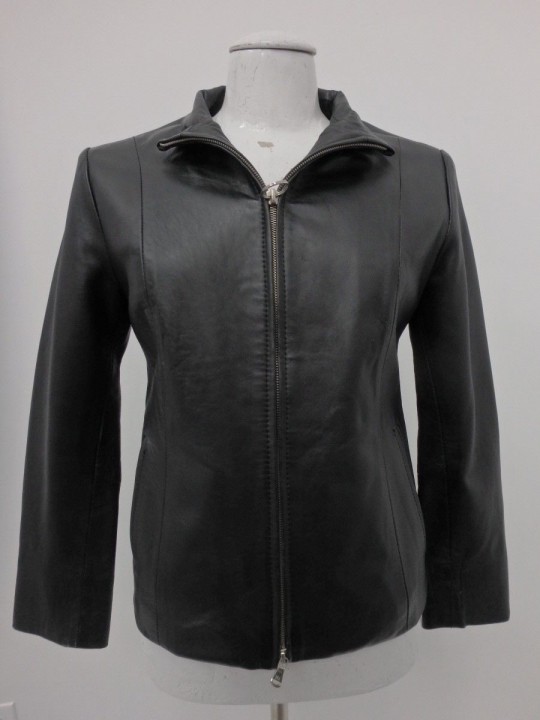 Ladies Simple Front Zip Pure Black Leather Coat
