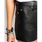 Relaxed Fit Womens Going Out Black Leather Shorts