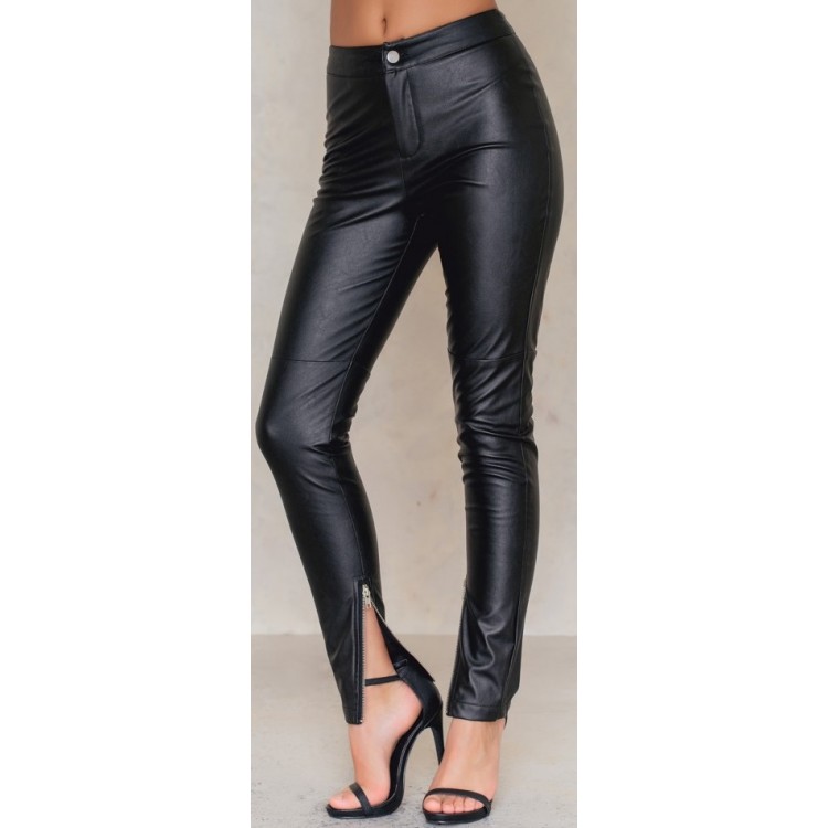 Guess Leather Pants Women's Size 12W (New with Tags, Retail: $225) for Sale  in Brooklyn, NY - OfferUp