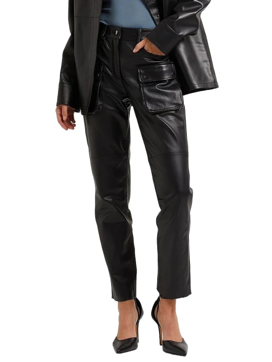 Leather Cargo Pants In Black
