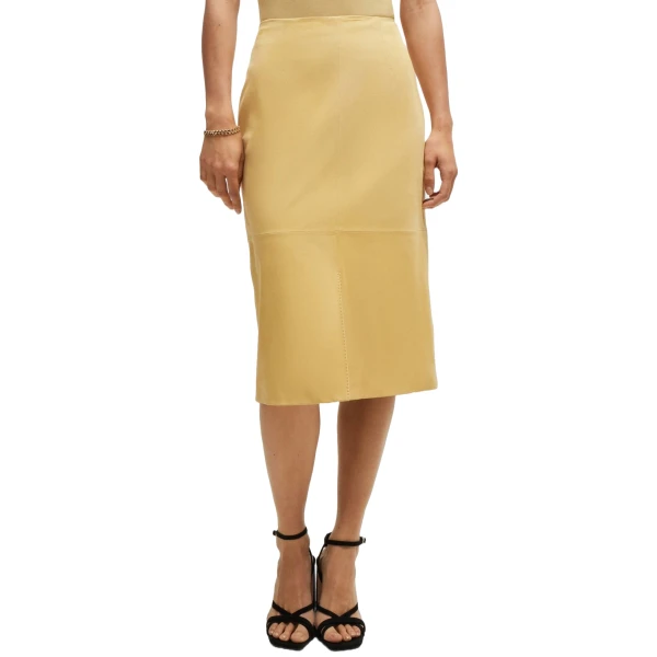 Front Slit Skirt In Beige Leather
