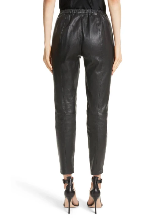 Trendy Elastic Tracking Black Leather Capri Pant For Women