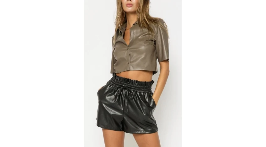 What to Wear with Designer Leather Tops in Winters?