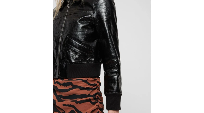 How Should a Leather Bomber Jacket Fit Women?