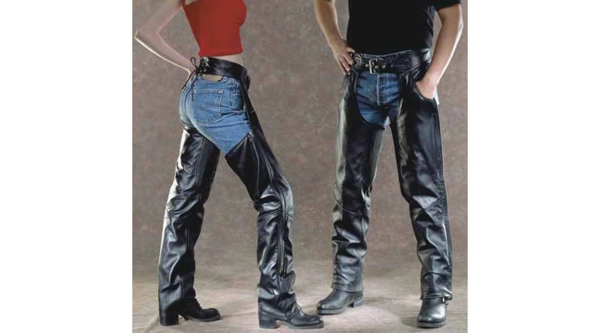 How to Wear Leather Motorcycle Chaps While Riding?