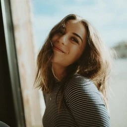 MacKenzie Stone